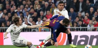 Barcelona-Modric-vai-entregar-a-Bola-de-Ouro-a-Messi