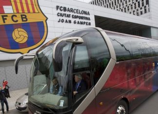 Barcelona-e-Real-Madrid-viajam-juntos-do-hotel-para-o-Camp-Nou