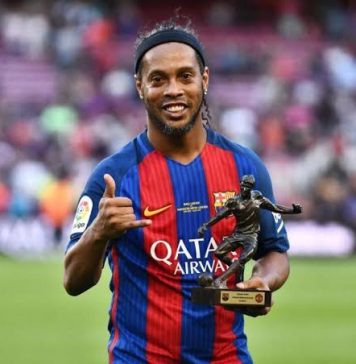 Barcelona-ronaldinho-faz-declaracoes-sobre-lionel-messi
