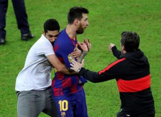 Barcelona | Lionel Messi se assusta com fã Barcelona-Lionel-Messi-se-assusta-com-fã