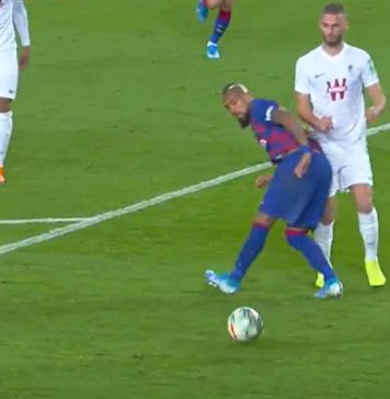 A jogada fantástica e objetiva da equipe do Barcelona A-jogada-fantástica-e-objetiva-da-equipe-do-Barcelona