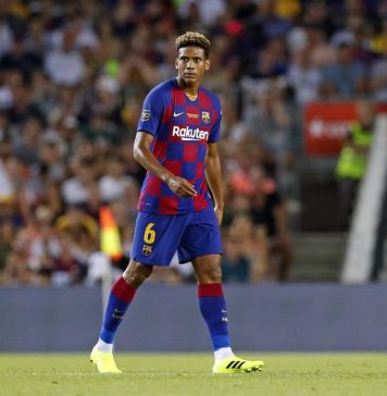 Barcelona-Rennes-entra-na-briga-para-contratar-Todibo