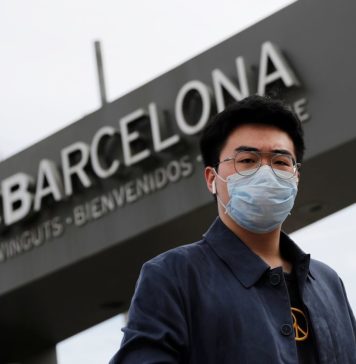 Membro-da-equipe-medica-do-Barcelona-testa-positivo-para-o-COVID-19