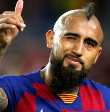 Barcelona | Arturo Vidal mostra habilidade no basquete Barcelona-agora-É-oficial-Arturo-Vidal-e-da-Inter-de-Milão