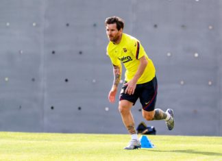 Barcelona-retoma-as-atividades-no-CT