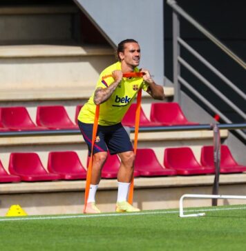 Dembélé, Lenglet e Griezmann participam dos treinamentos do Barcelona Barcelona-Griezmann-não-estará-à-venda-na-janela-de-transferência-de-janeiro