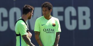 Lionel-Messi-pergunta-para-Di-María-e-Neymar-sobre-o-PSG