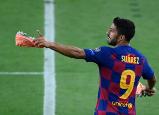 Luis-suárez-em-lagrimas-ao-se-despedir-do-Barcelona