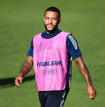 Presidente-do-Lyon-acredita-que-o-Barcelona-irá-contratar-Memphis-Depay-em-janeiro