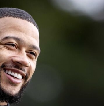 atletico-de-madrid-fecha-acordo-com-o-barca-e-contrata-memphis-depay
