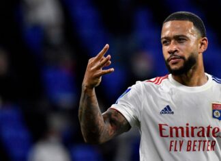 Memphis-Depay-ainda-deseja-jogar-no-Barcelona