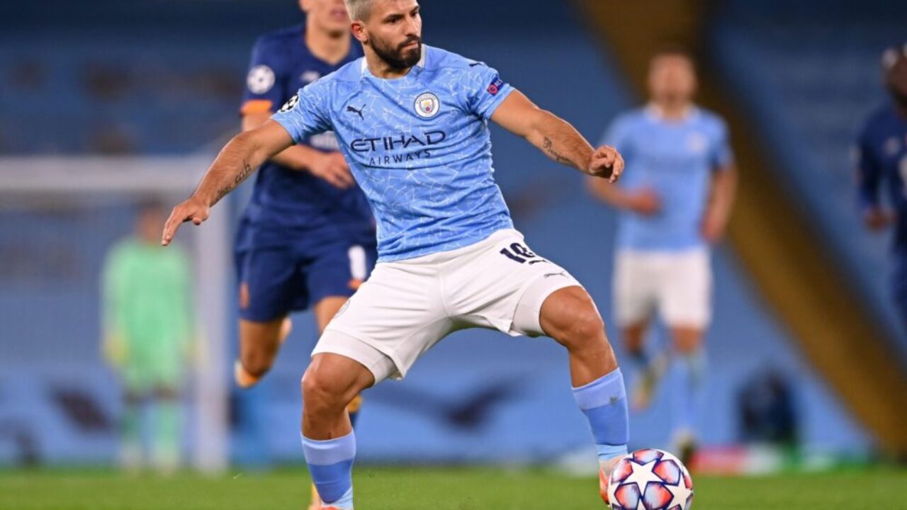 Resultado de imagem para Sergio Aguero COLUNA BARCELONA