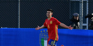 Barcelona-busca-a-contratação-de-Arnau-Puigmal-do-Manchester-United