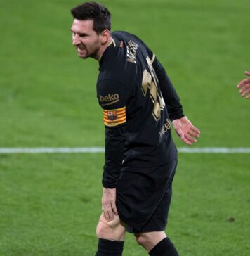 Rivaldo-foi-um-erro-do-Barcelona-não-vender-Lionel-Messi