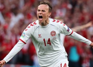 A estrela da Dinamarca, Mikkel Damsgaard, atraí o interesse do Barcelona A-estrela-da-Dinamarca-Mikkel-Damsgaard-atrai-o-interesse-do-Barcelona