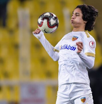 Oficial-Barcelona-anuncia-contratação-de-Emre-Demir-do-Kayserispor