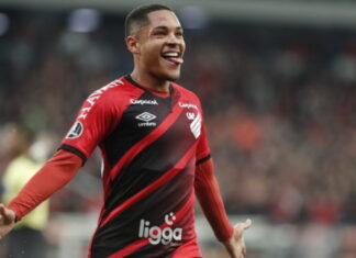 barcelona-descarta-trazer-vitor-roque-em-janeiro