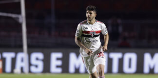 barcelona-analisa-a-contratacao-de-beraldo-zagueiro-do-sao-paulo